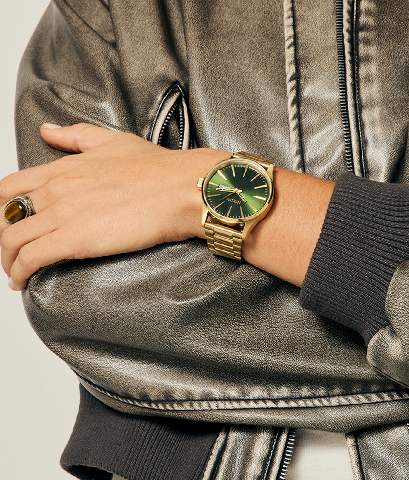 Regulus Expedition Watch | Gray | Digital – Nixon EU